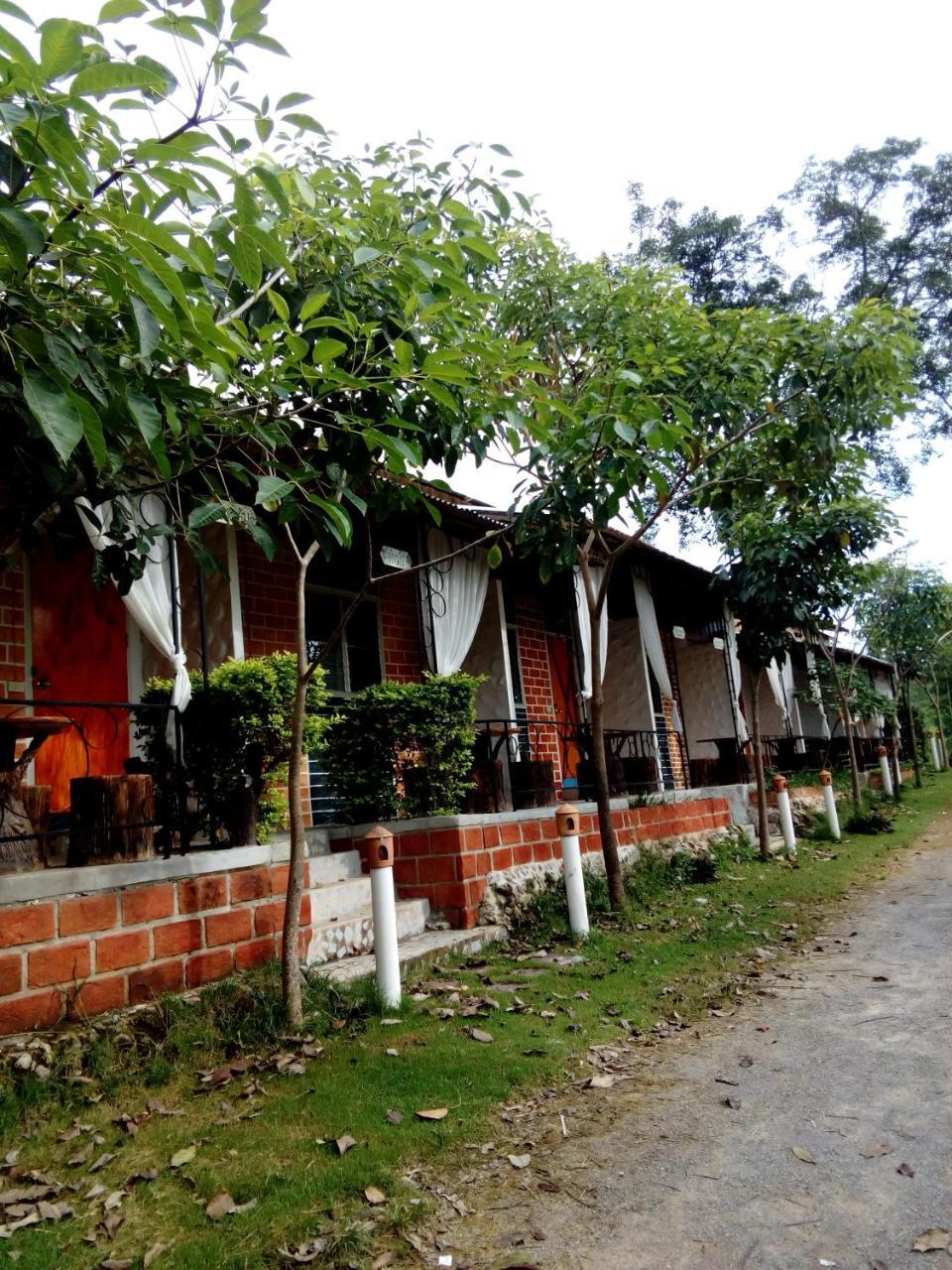 Khunkhao Tamnanprai Resort Суан-Пханг Экстерьер фото